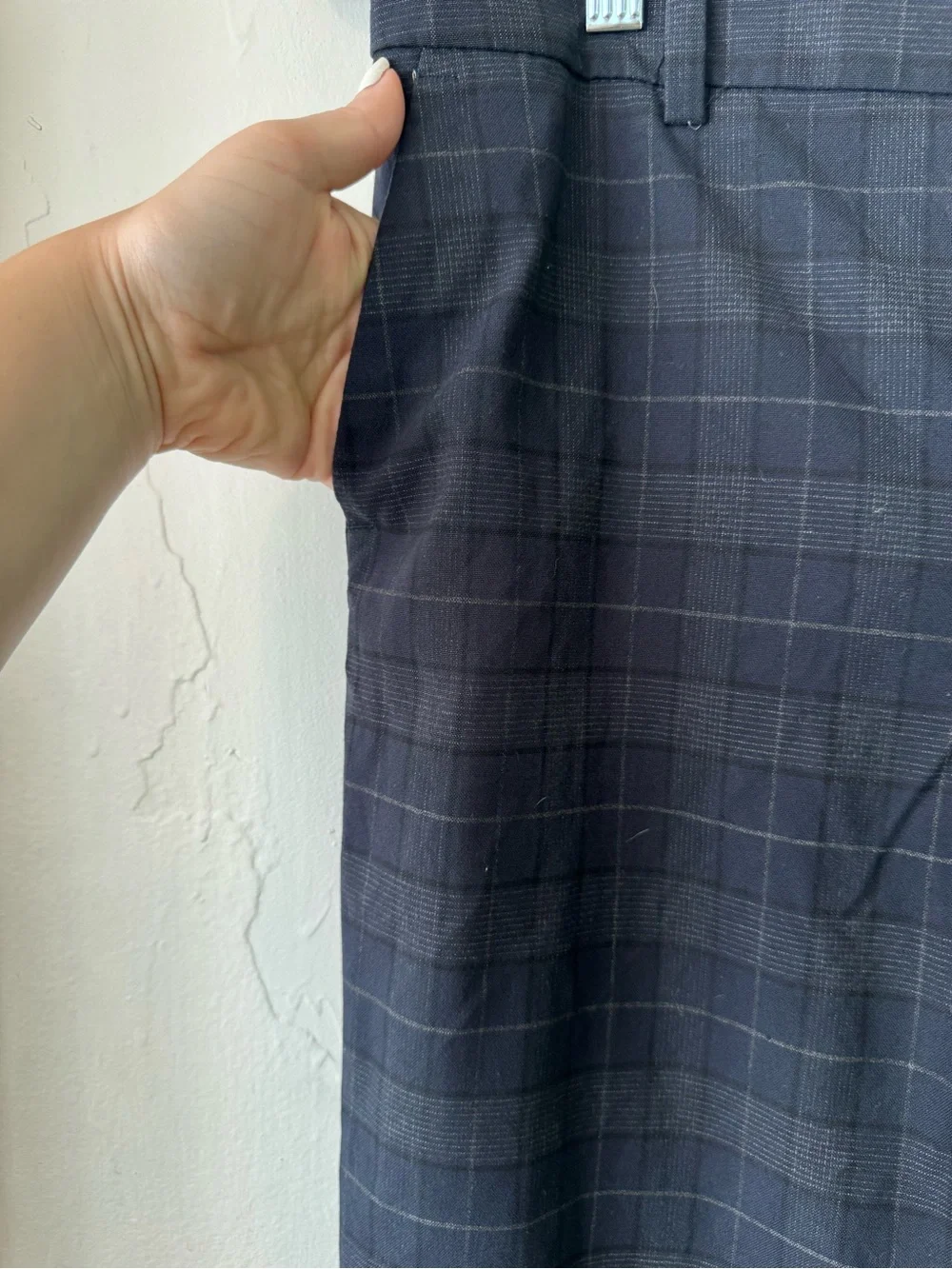 Zara smart cropped